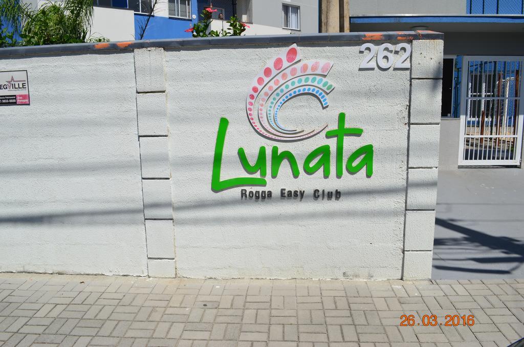 Residencial Lunata ペーニャ エクステリア 写真